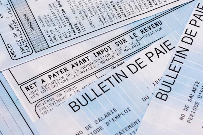 Quand la modification du bulletin de paie constitue une modification du contrat